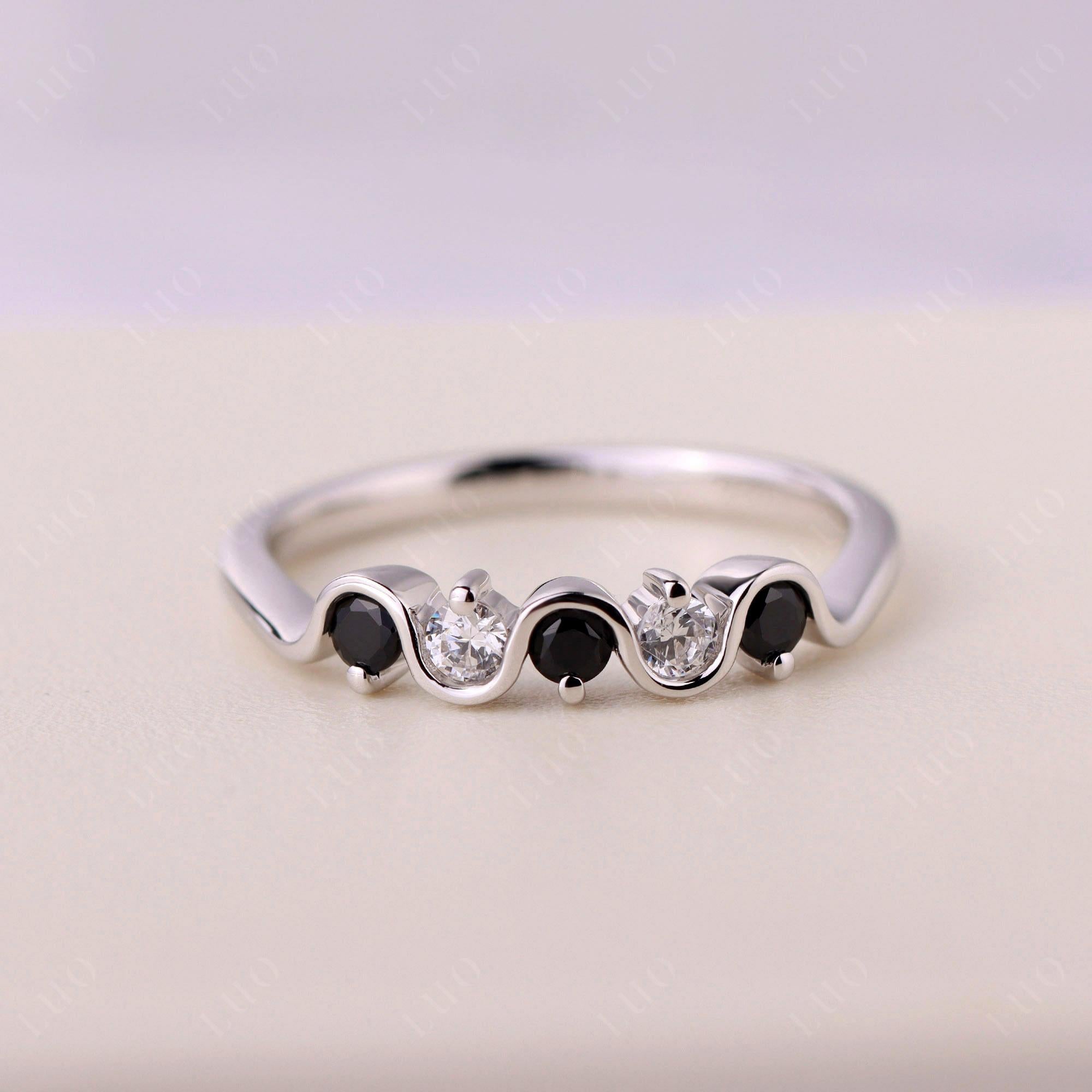 Black Stone Band Ring - LUO Jewelry