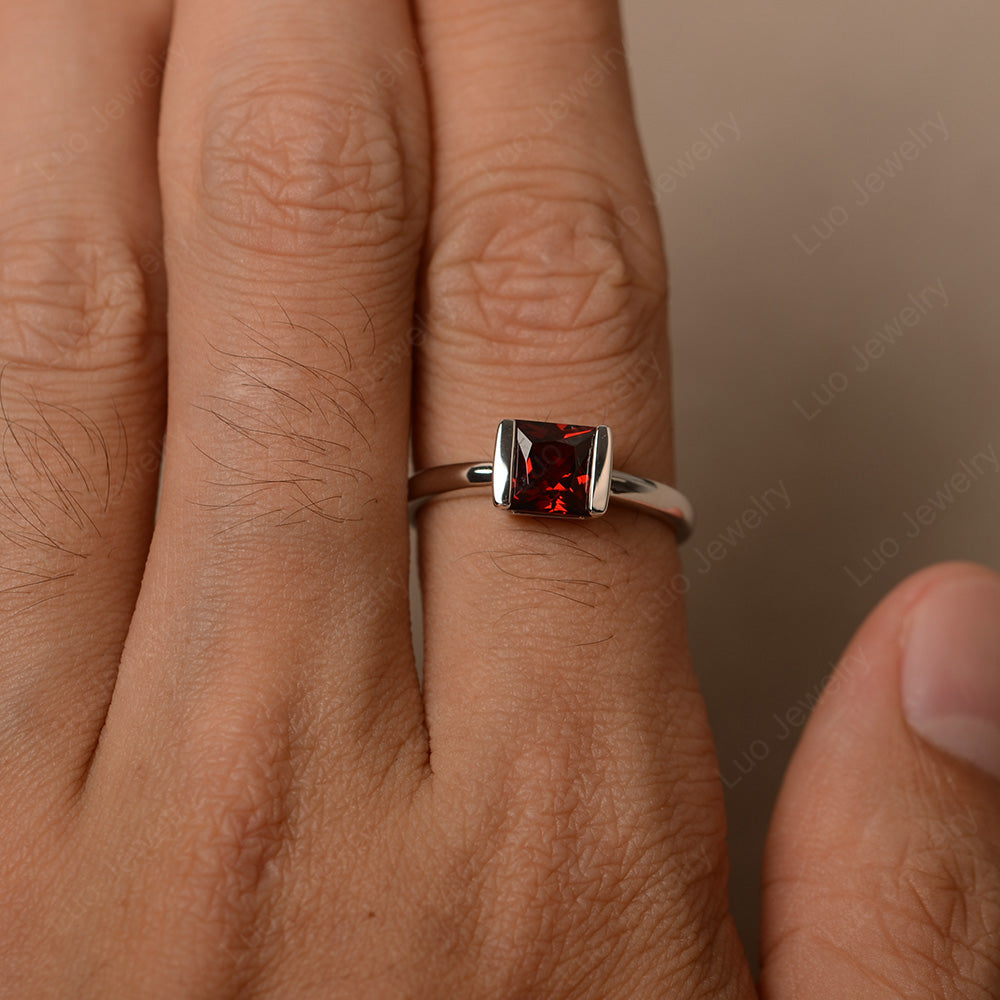 Half Bezel Garnet Solitaire Engagement Ring - LUO Jewelry