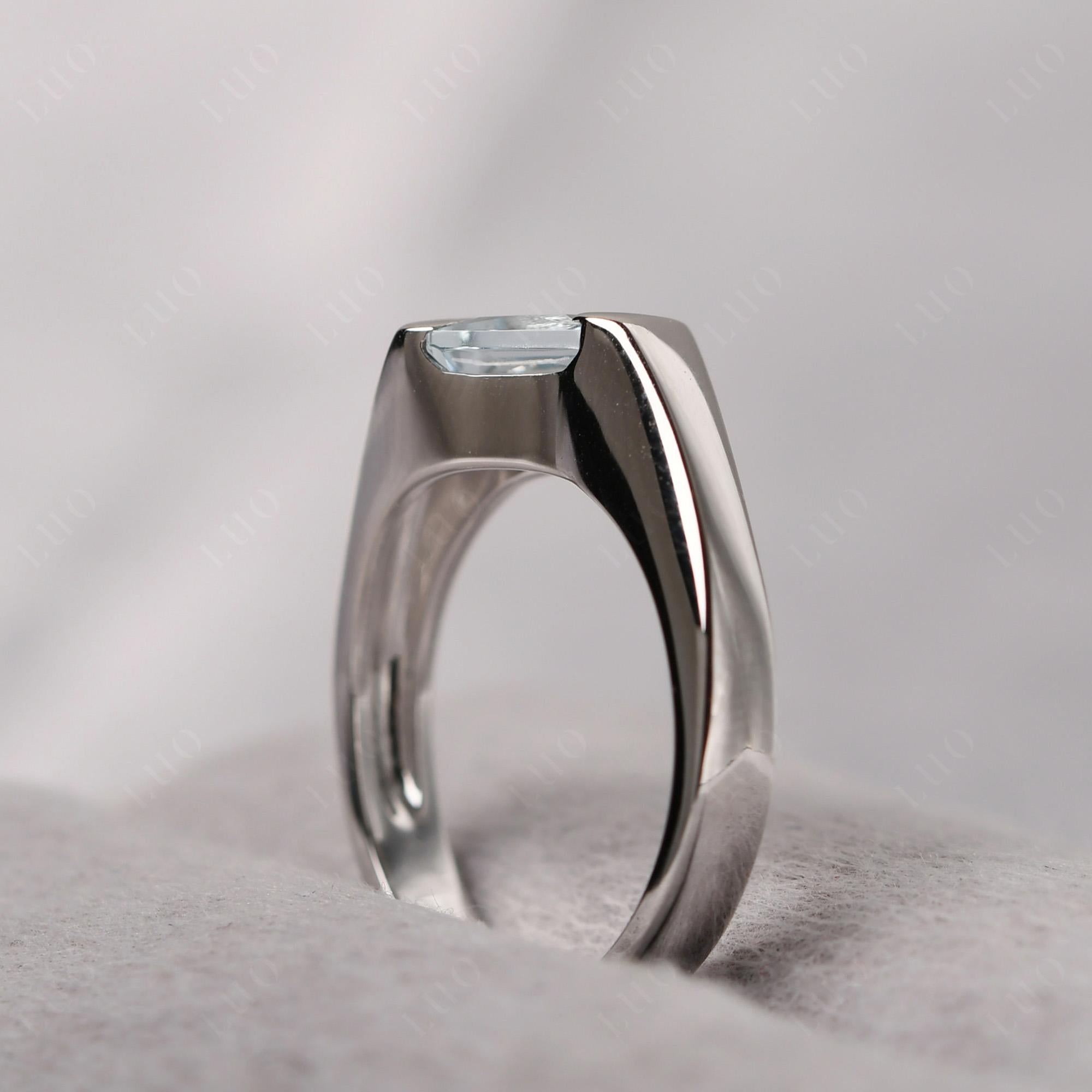 Simple Aquamarine Bypass Ring - LUO Jewelry