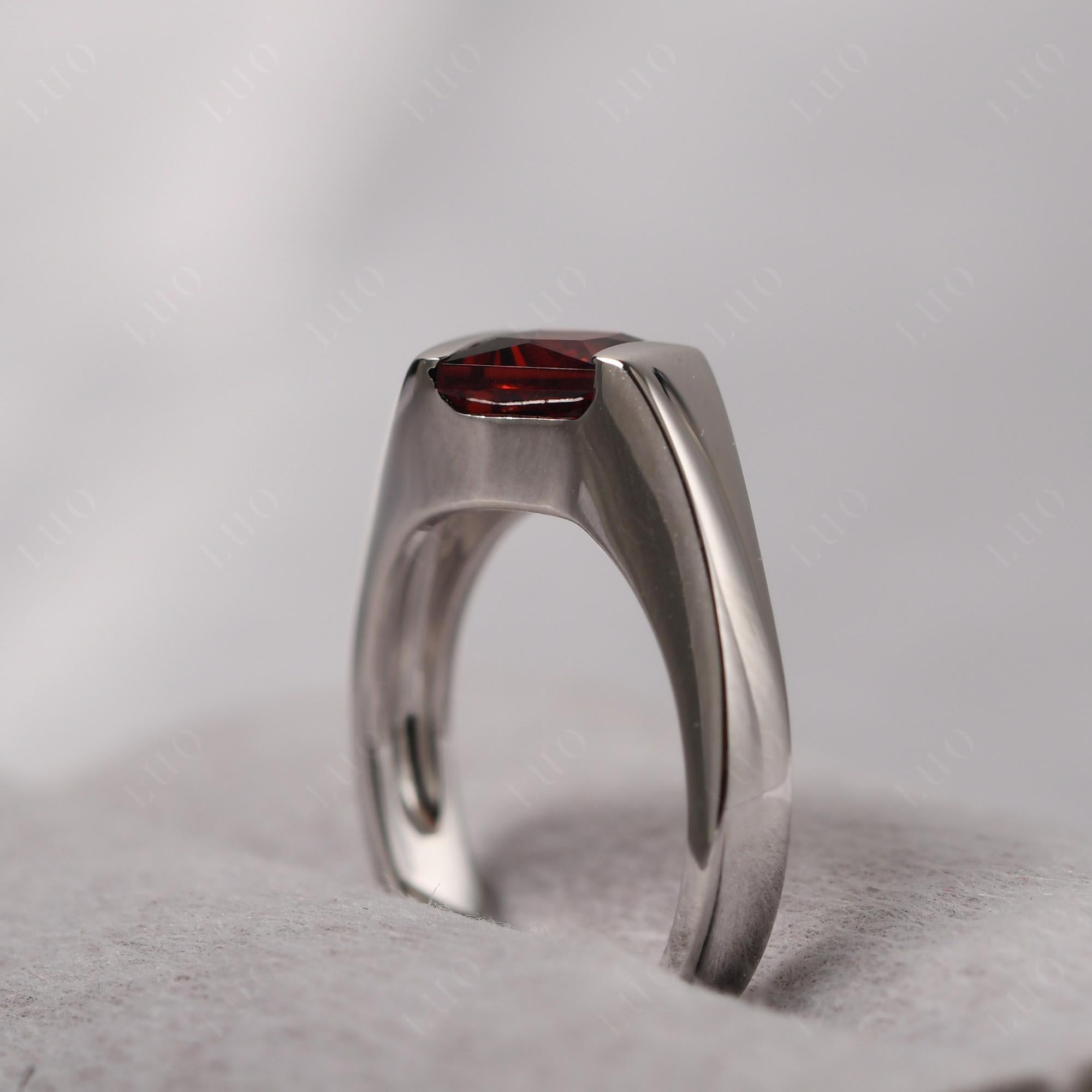 Simple Garnet Bypass Ring - LUO Jewelry