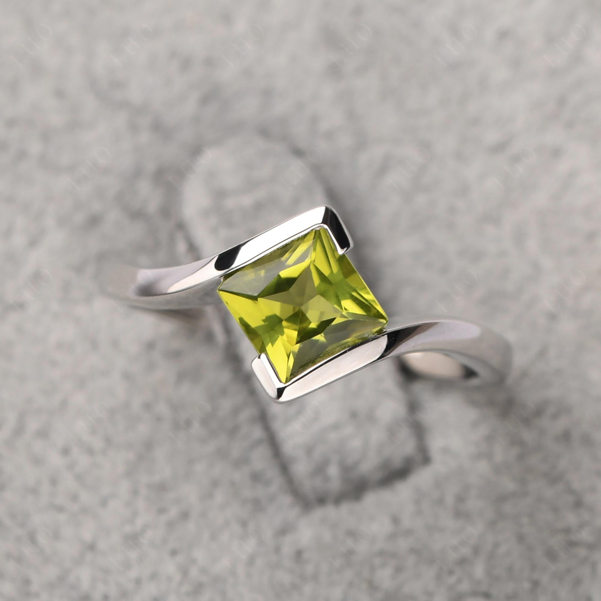 Princess Cut Peridot Bypass Tension Ring - LUO Jewelry