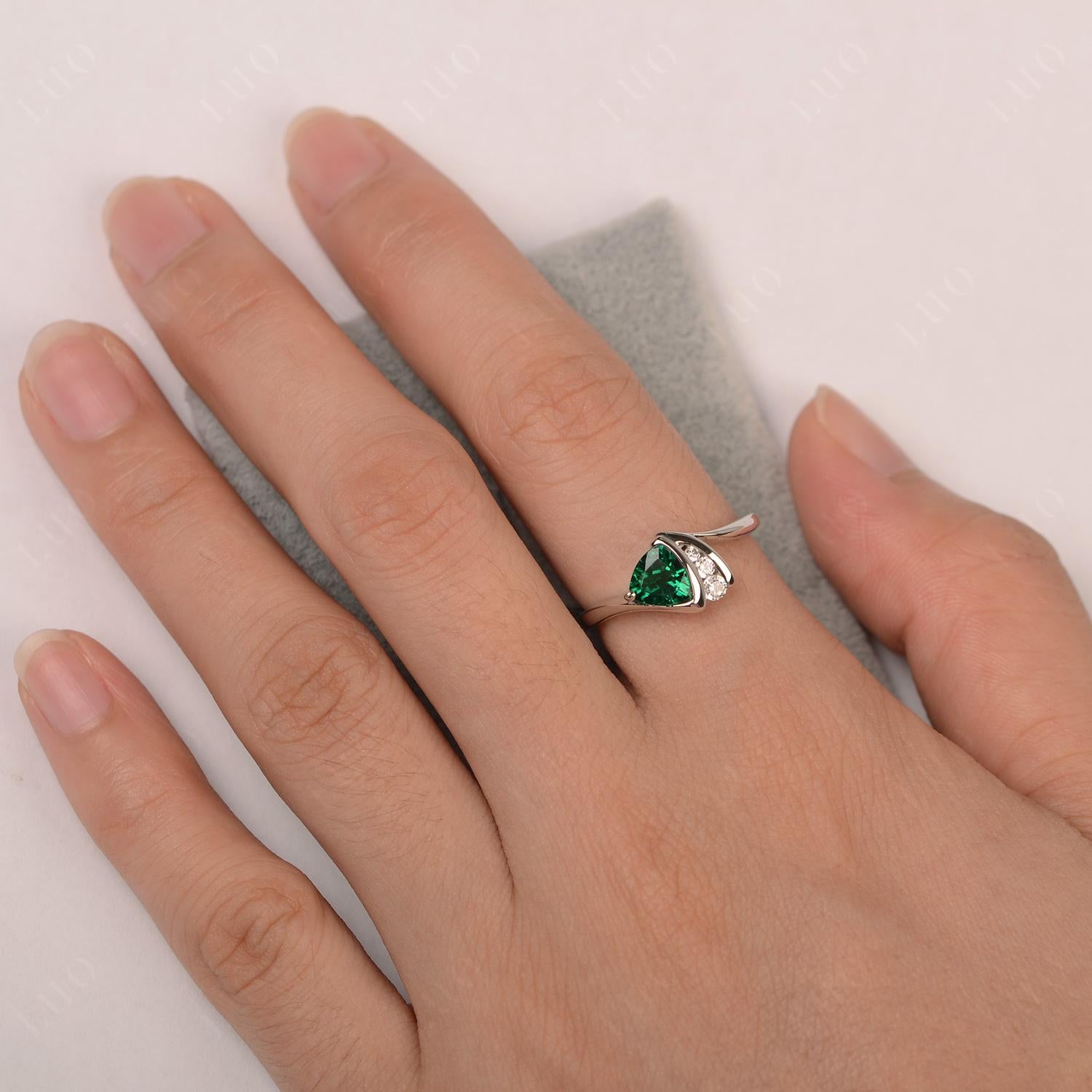Trillion Cut Lab Created Emerald Sailboat Inspire Ring - LUO Jewelry