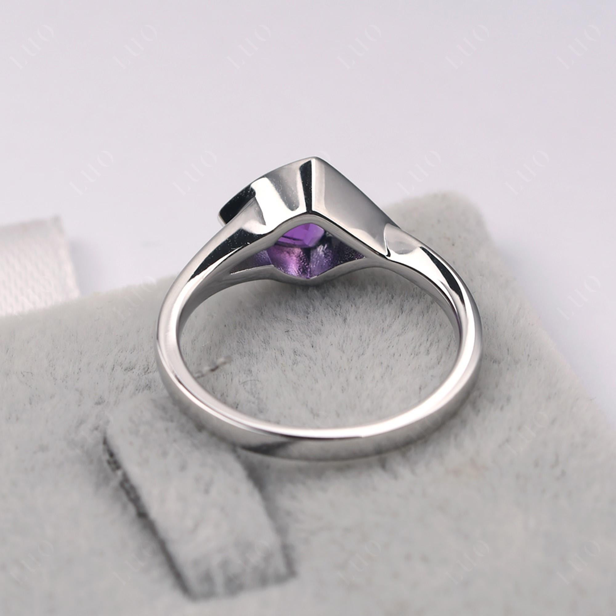 Trillion Cut Simple Amethyst Ring - LUO Jewelry