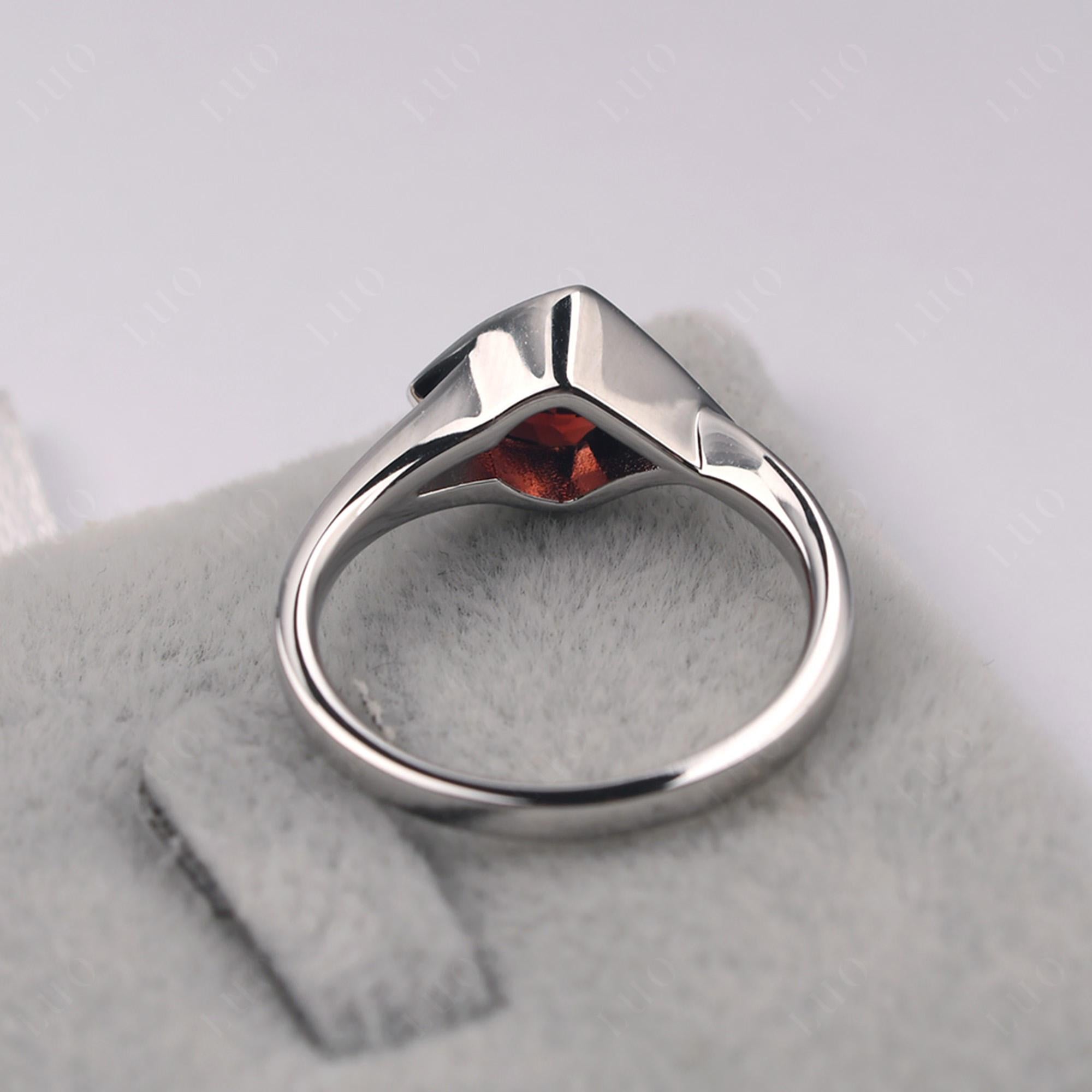 Trillion Cut Simple Garnet Ring - LUO Jewelry