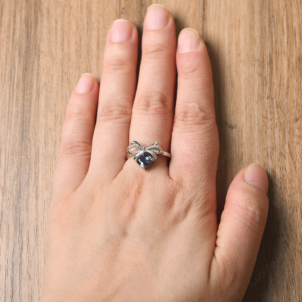 Asscher Cut Alexandrite Bowknot Ring - LUO Jewelry