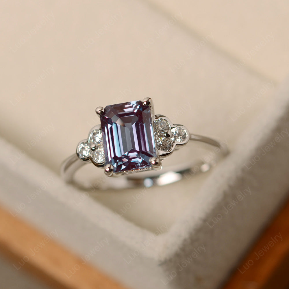 Emerald Cut Alexandrite Ring - LUO Jewelry