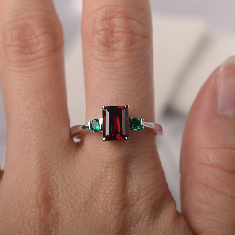 Garnet and Emerald Ring - LUO Jewelry