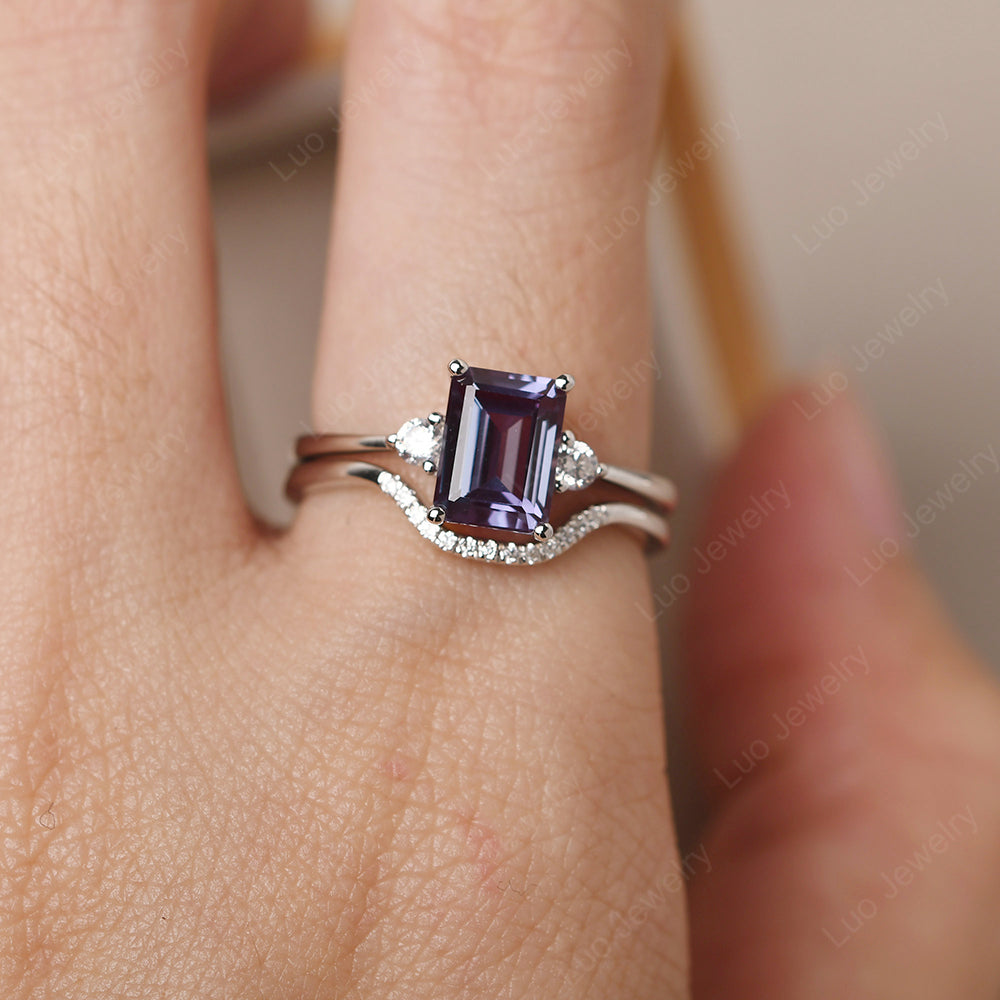 Alexandrite Engagement Ring With Curved Wedding Band - LUO Jewelry