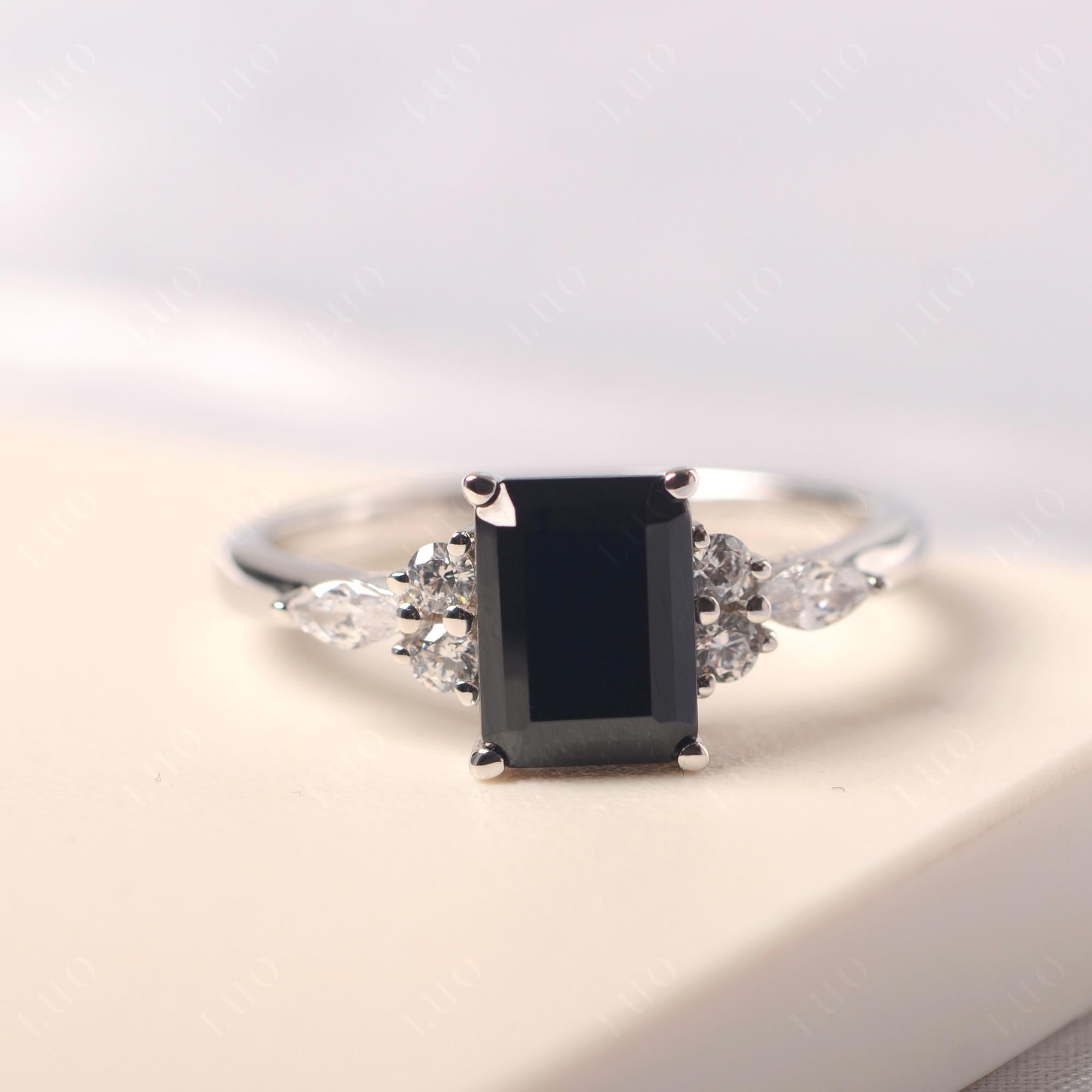 Simple Emerald Cut Black Stone Ring - LUO Jewelry
