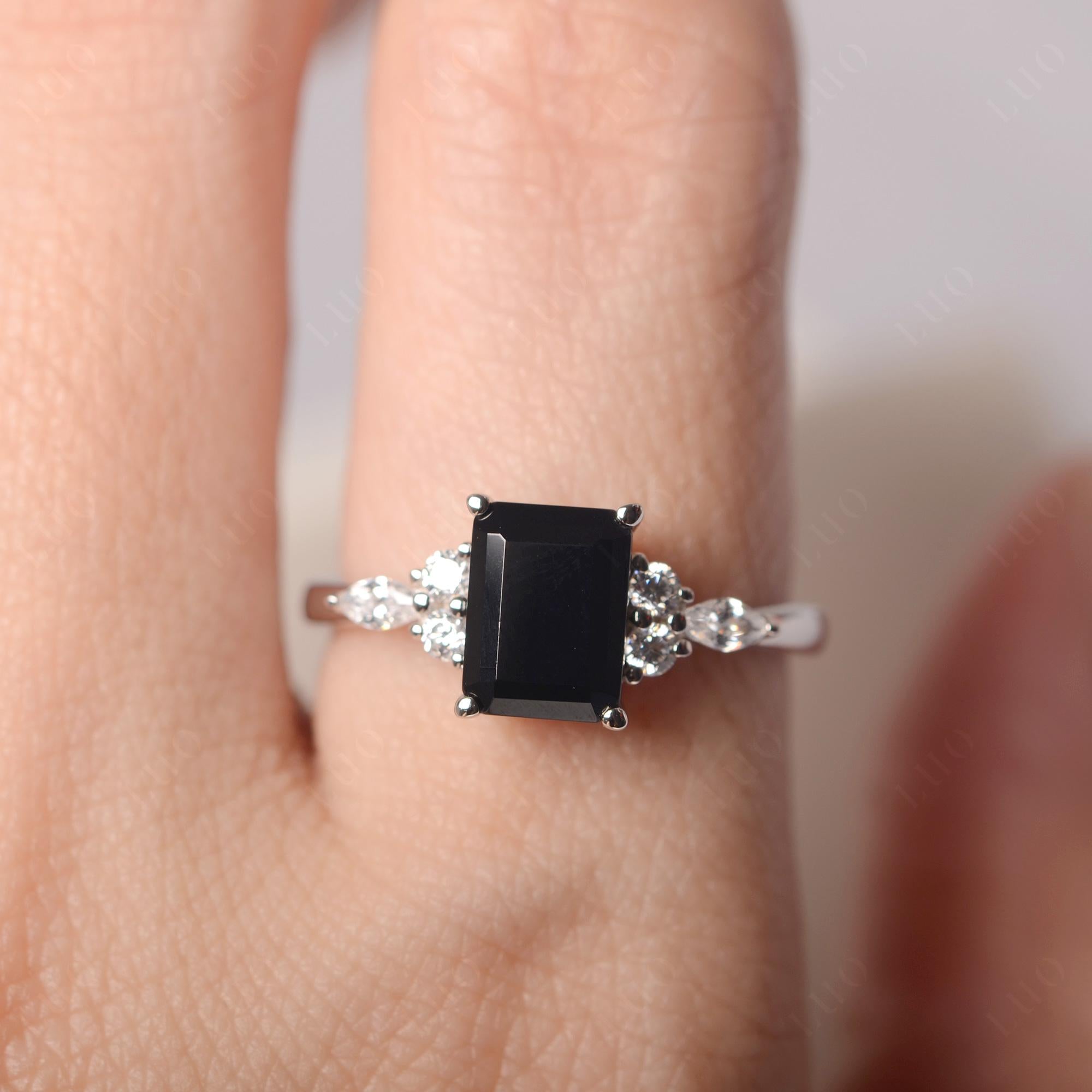 Simple Emerald Cut Black Stone Ring - LUO Jewelry