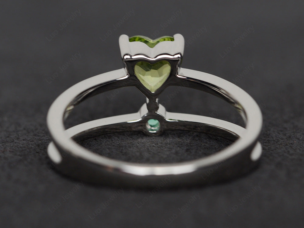 Heart Shaped Peridot Split Shank Ring Silver - LUO Jewelry