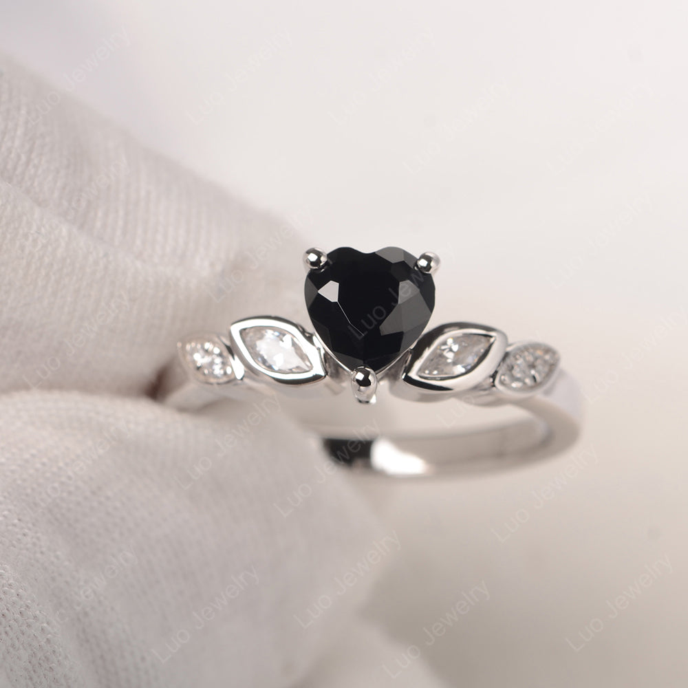Vintage Heart Black Stone Ring White Gold - LUO Jewelry