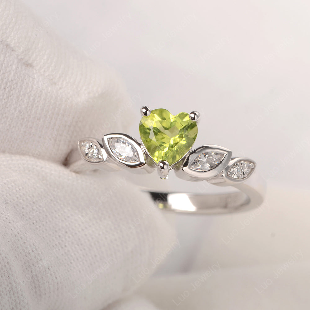 Vintage Heart Peridot Ring White Gold - LUO Jewelry