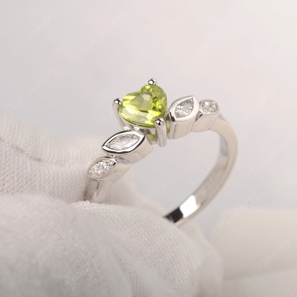 Vintage Heart Peridot Ring White Gold - LUO Jewelry