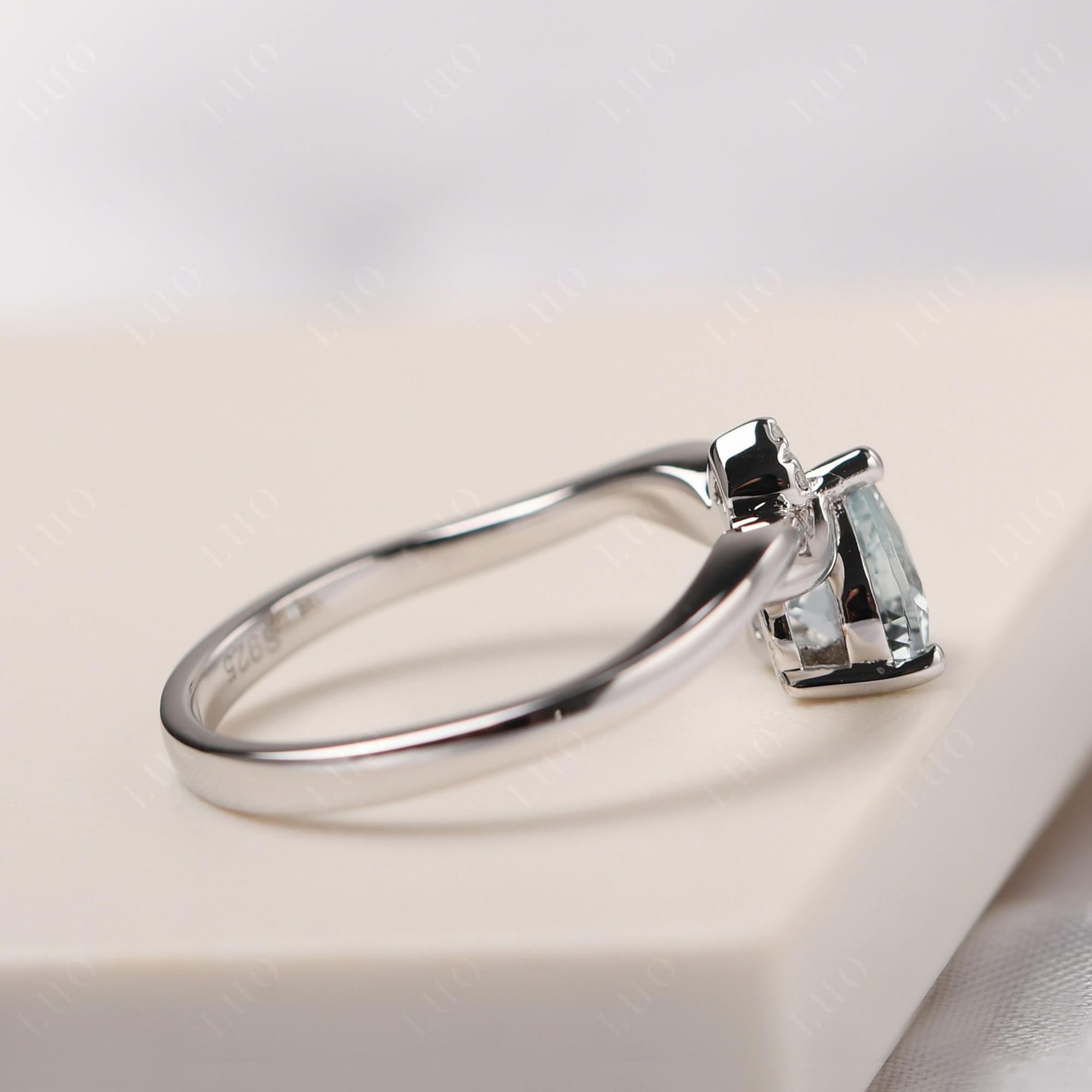 Dainty Twisted Aquamarine Engagement Ring - LUO Jewelry