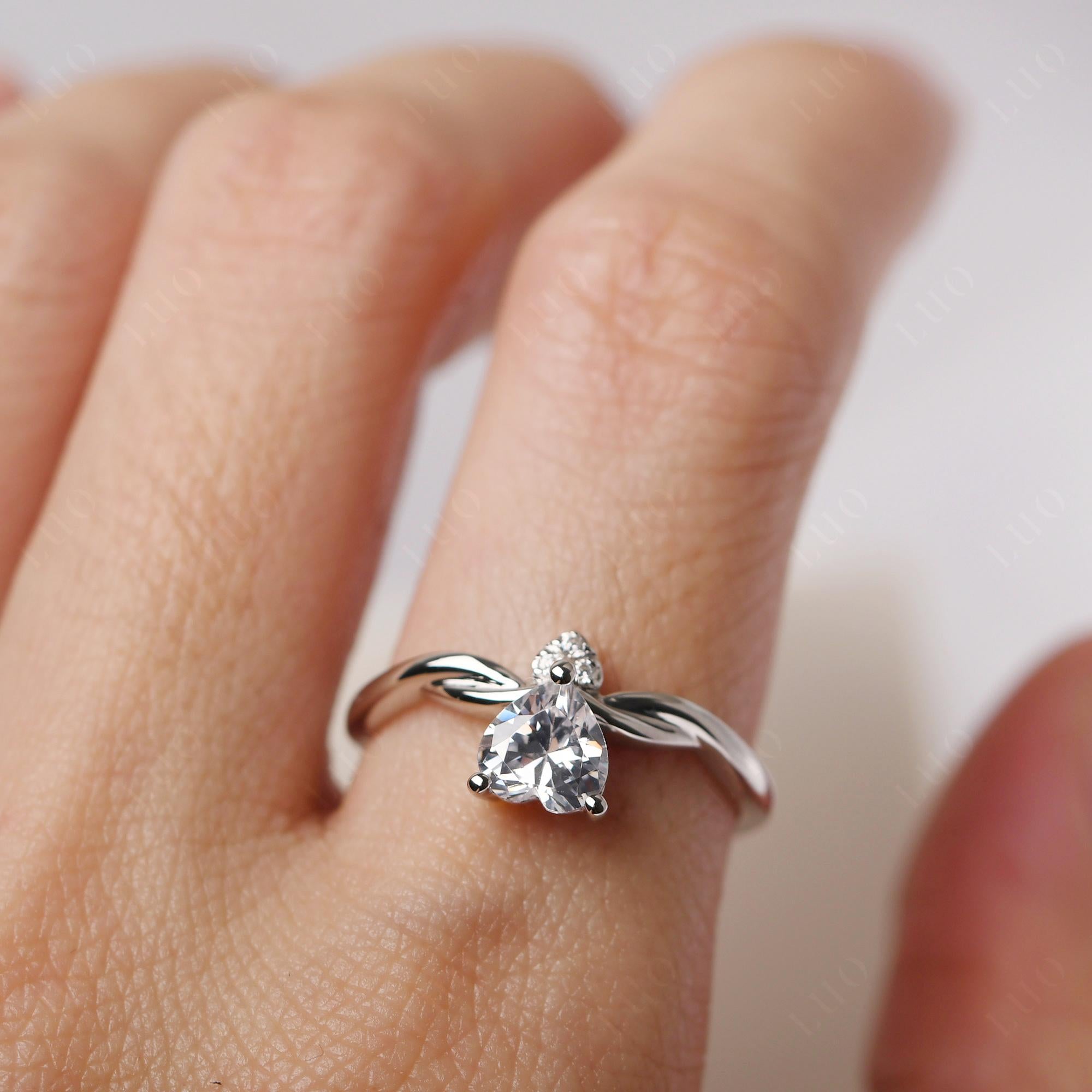 Dainty Twisted Cubic Zirconia Engagement Ring - LUO Jewelry