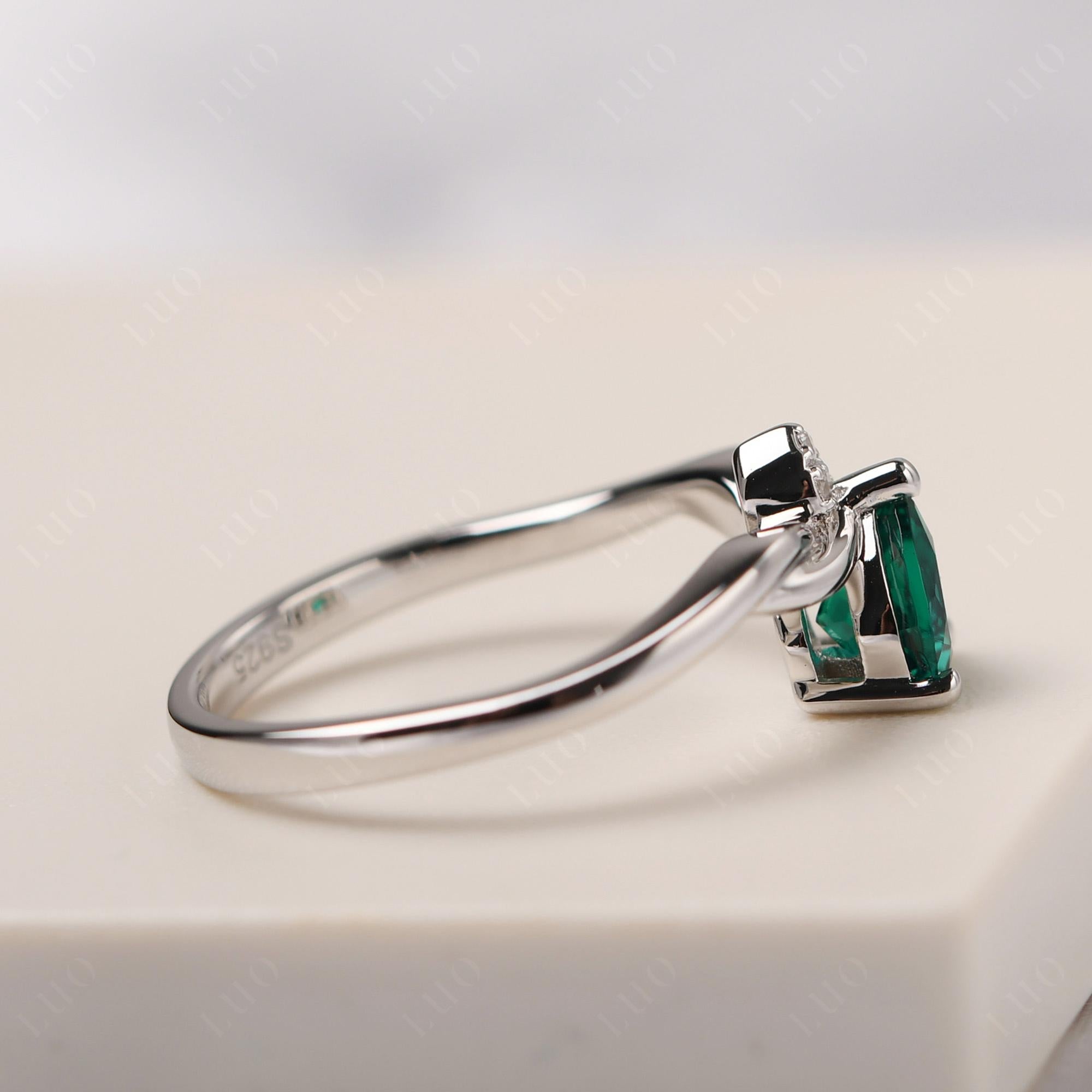Dainty Twisted Lab Grown Emerald Engagement Ring - LUO Jewelry