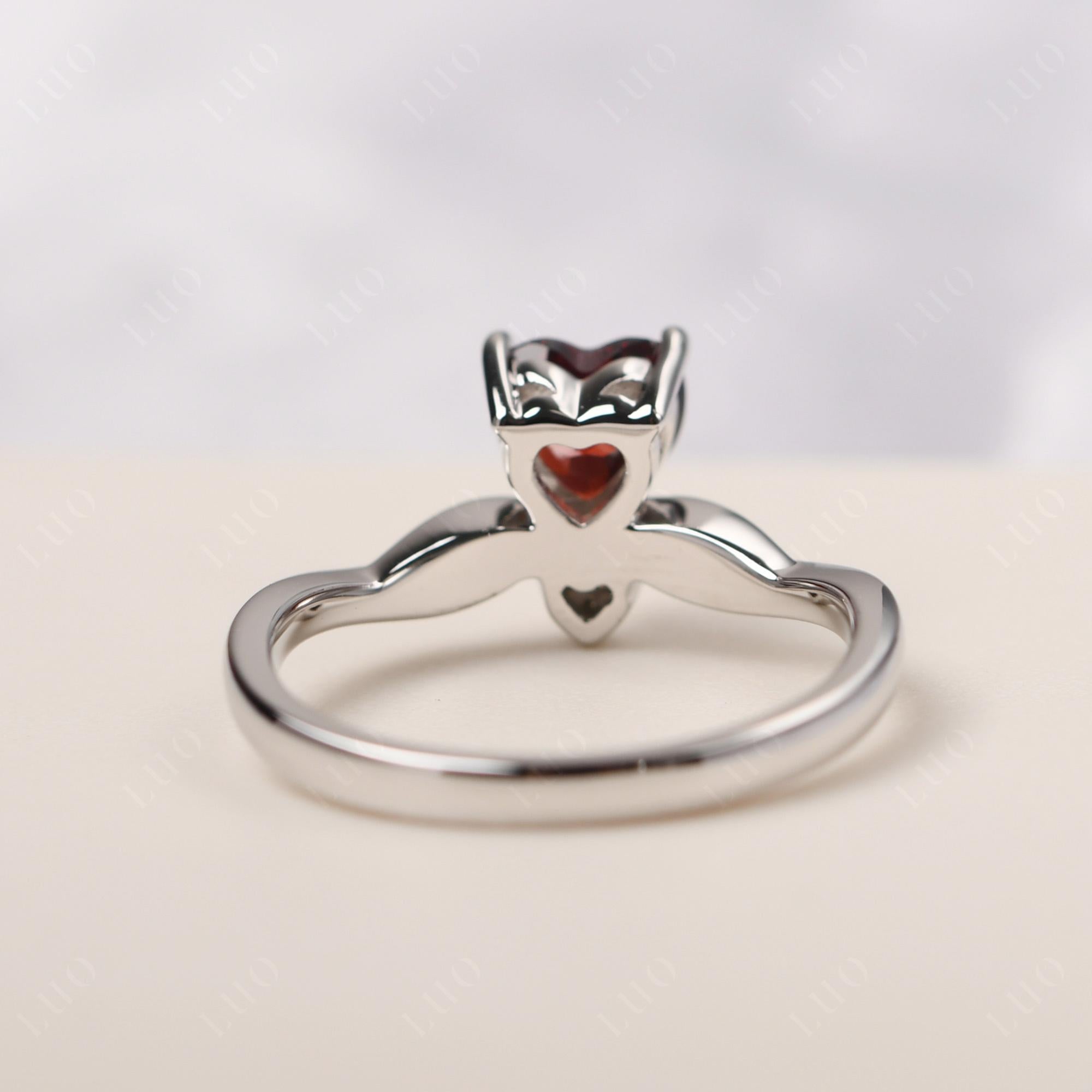 Dainty Twisted Garnet Engagement Ring - LUO Jewelry