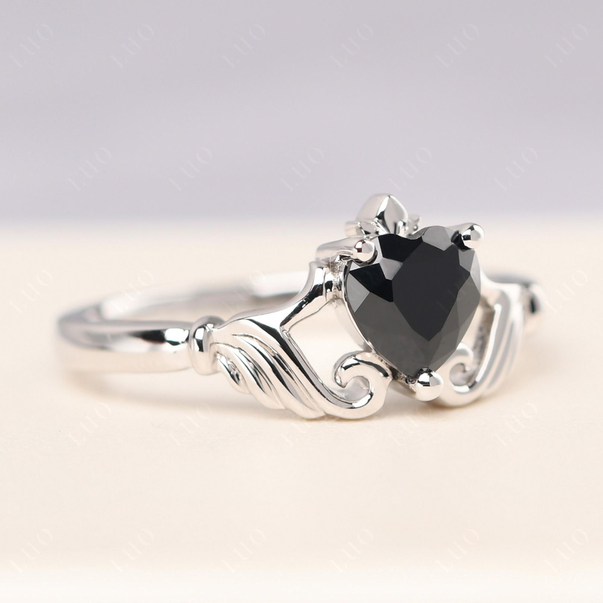 Heart Shaped Black Spinel Claddagh Ring - LUO Jewelry