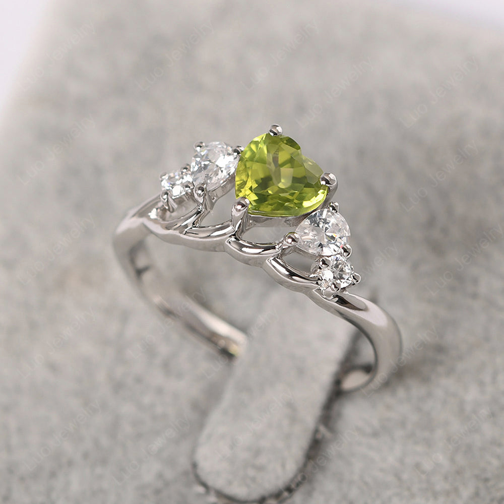 Heart Shaped Peridot Cluster Ring - LUO Jewelry