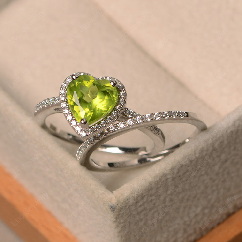 Heart Shaped Peridot Halo Bridal Set Ring - LUO Jewelry