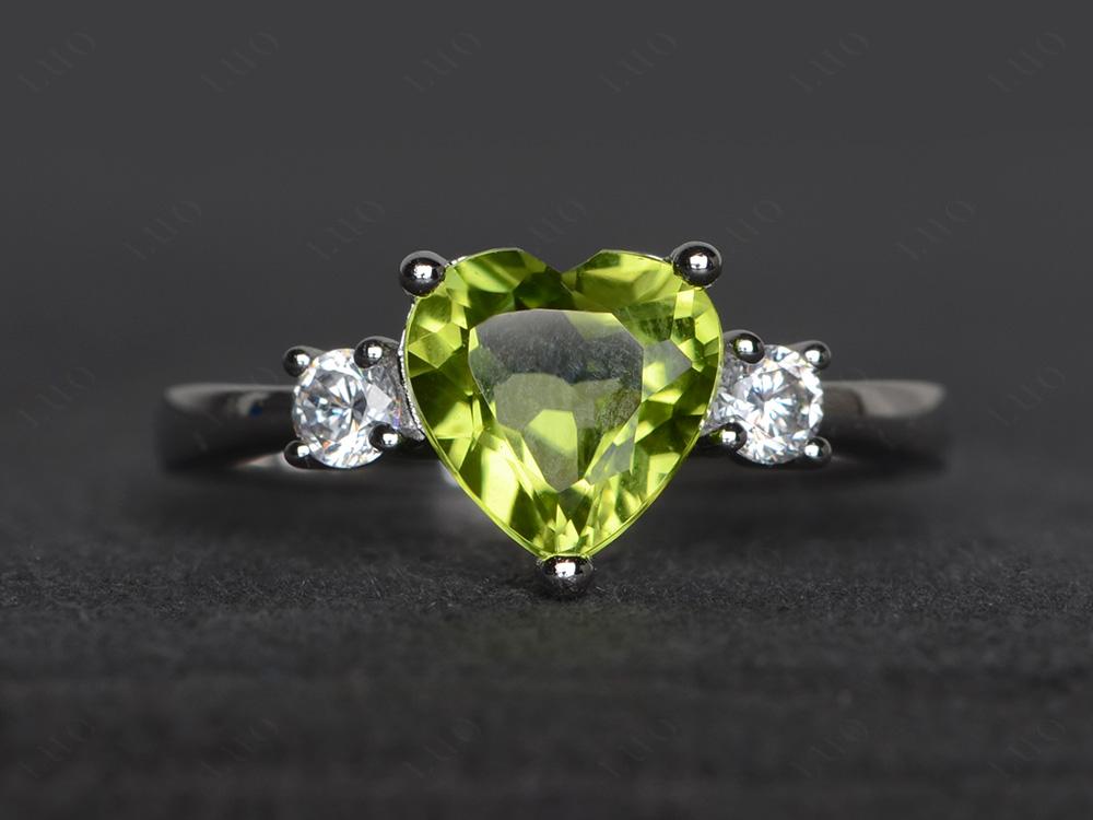 Heart Peridot Engagement Ring - LUO Jewelry