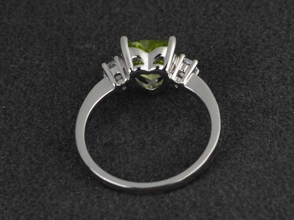 Heart Peridot Engagement Ring - LUO Jewelry