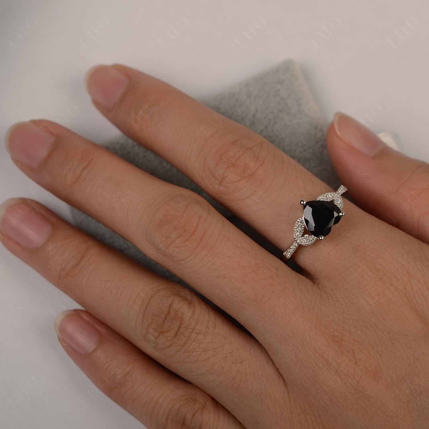 Heart Shaped Black Stone Engagement Ring - LUO Jewelry