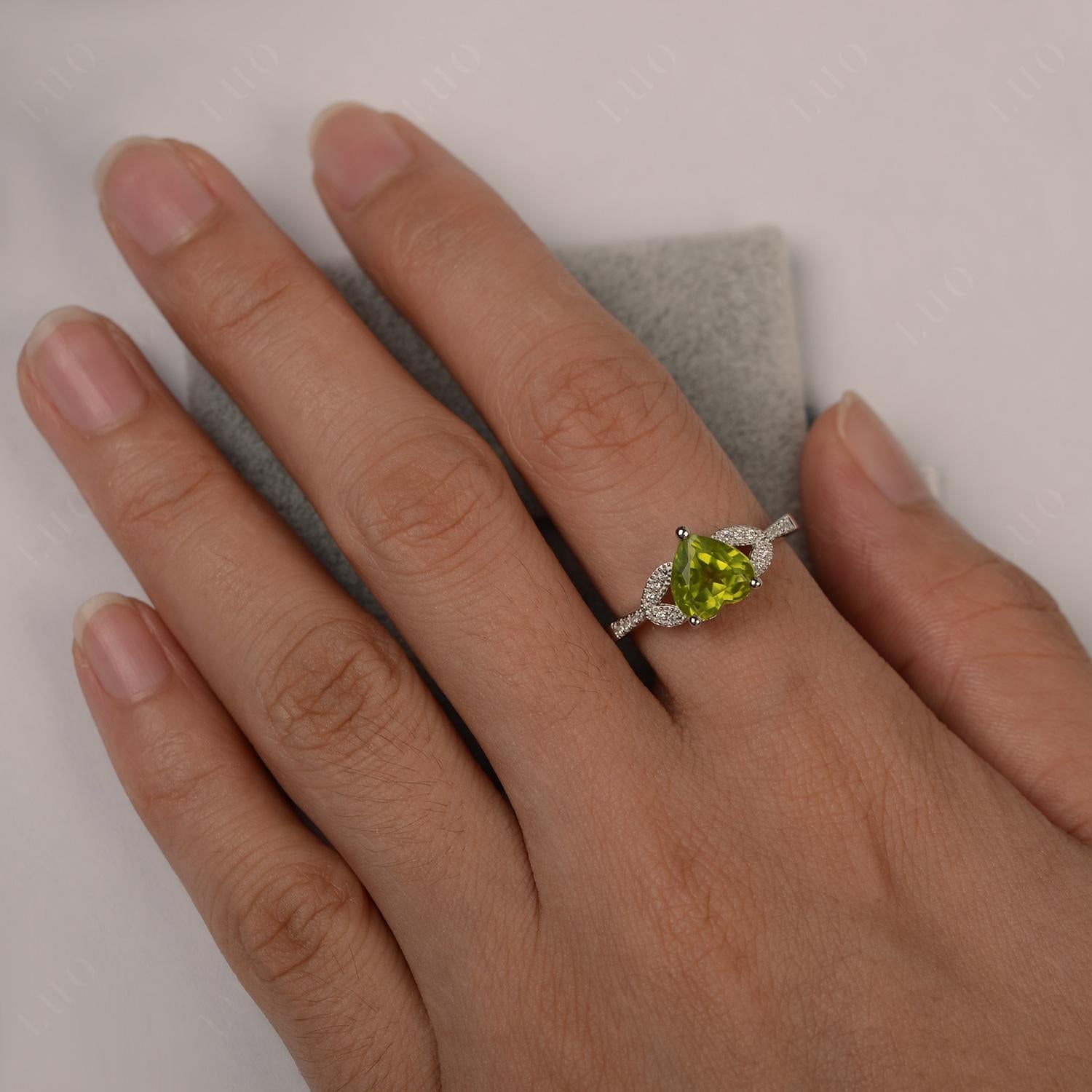 Heart Shaped Peridot Engagement Ring - LUO Jewelry