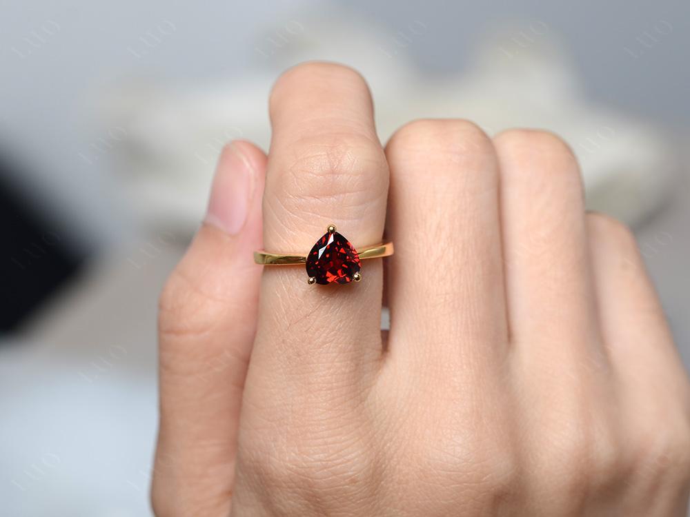 Heart Shaped Garnet Solitaire Ring - LUO Jewelry