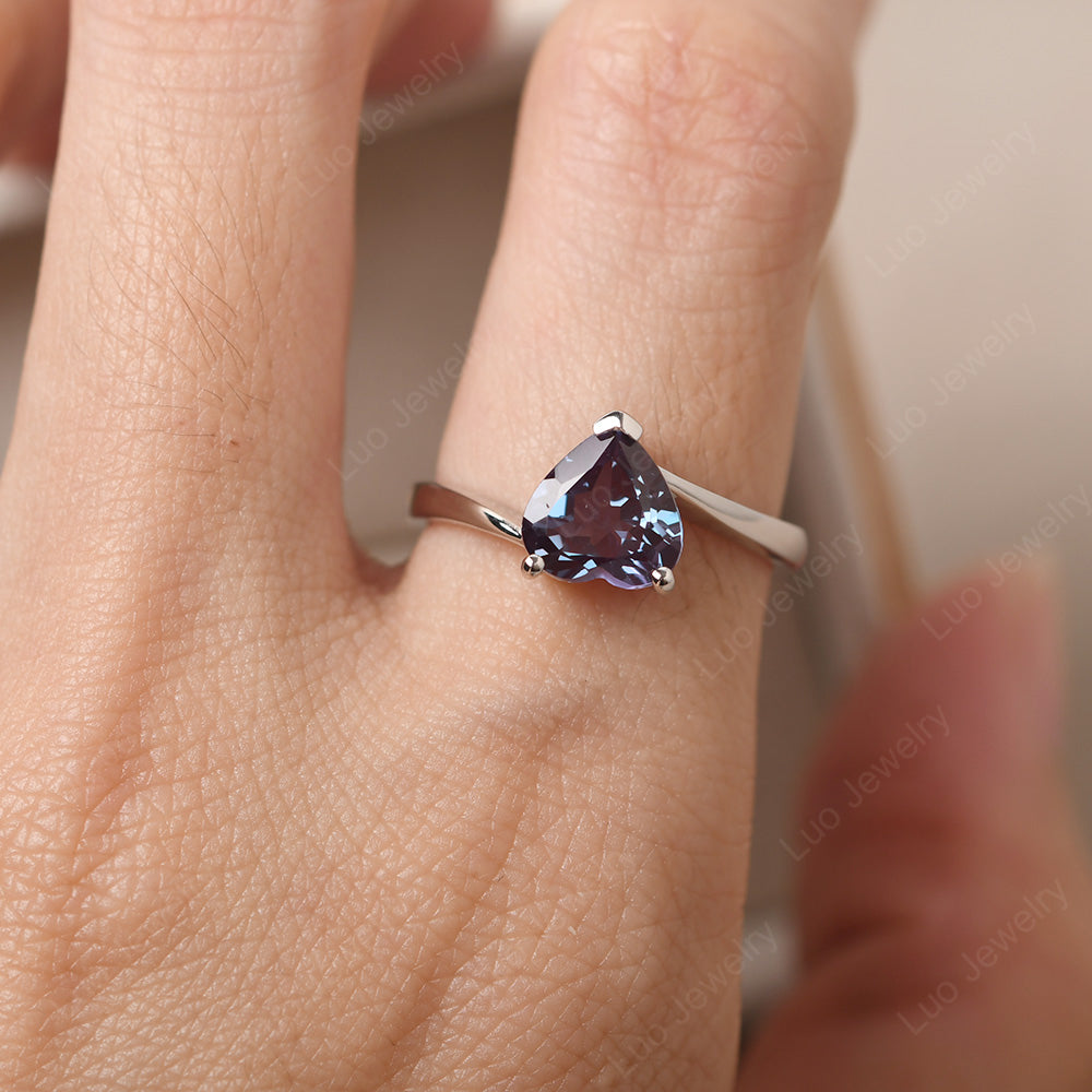 Alexandrite Ring Heart Solitaire Ring White Gold - LUO Jewelry