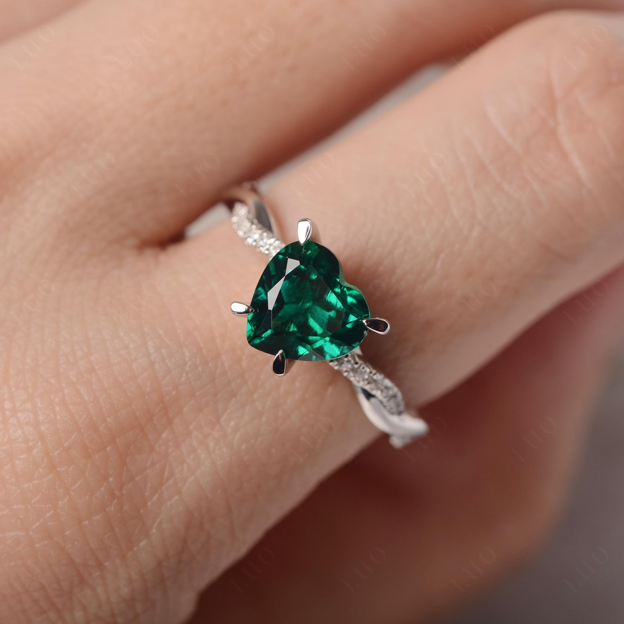 Twisted Heart Shaped Lab Emerald Ring - LUO Jewelry