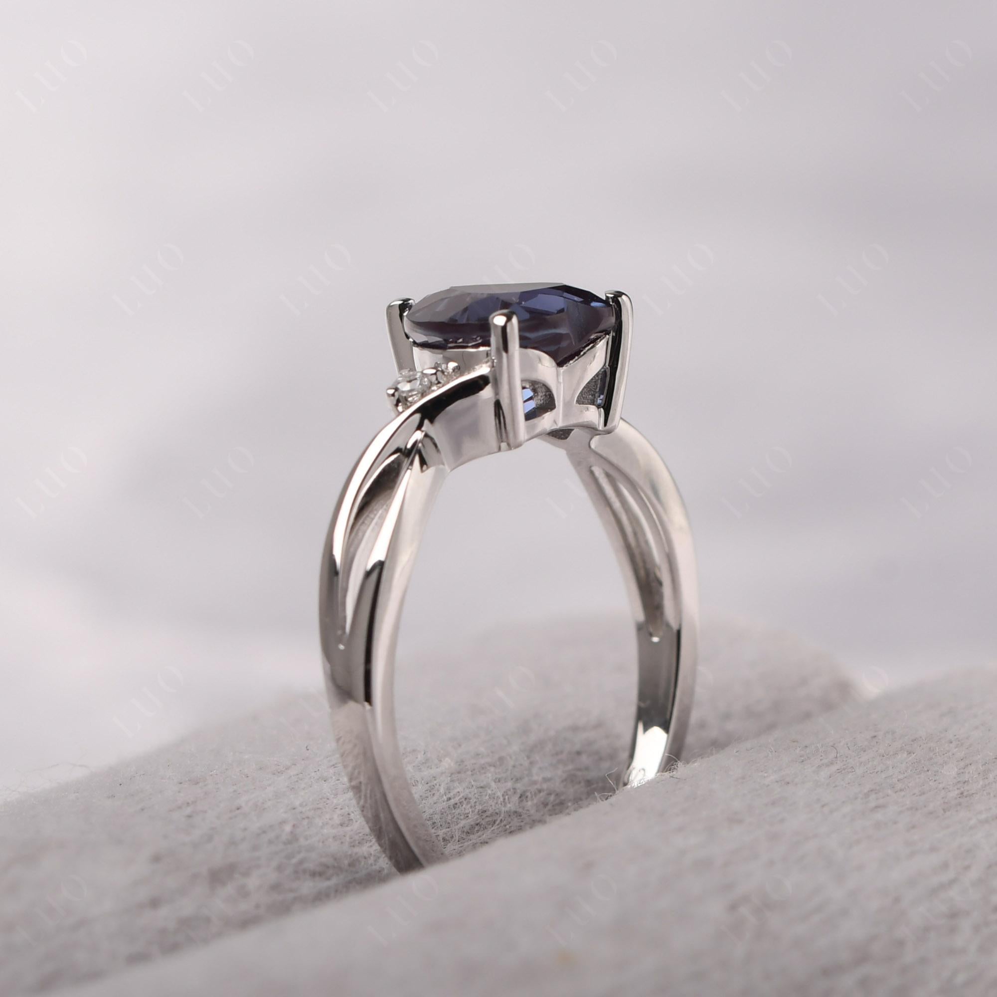 Heart Cut Alexandrite Engagement Ring - LUO Jewelry