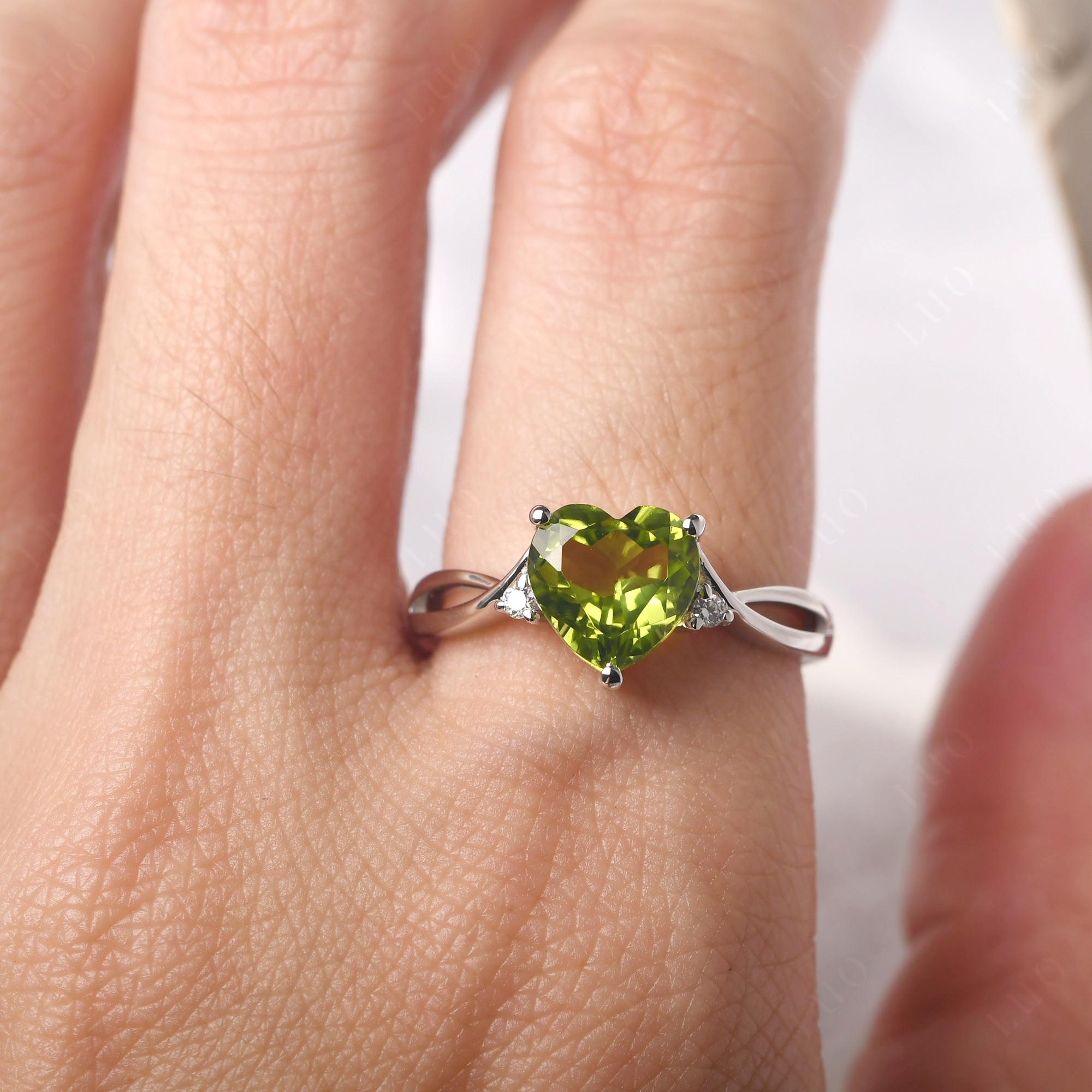 Heart Cut Peridot Engagement Ring - LUO Jewelry