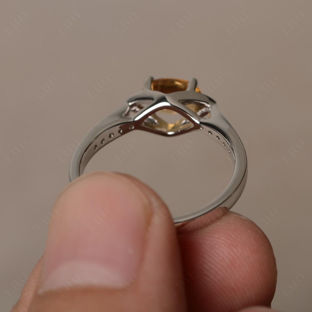 Petite Oval Horizontal Citrine Ring - LUO Jewelry