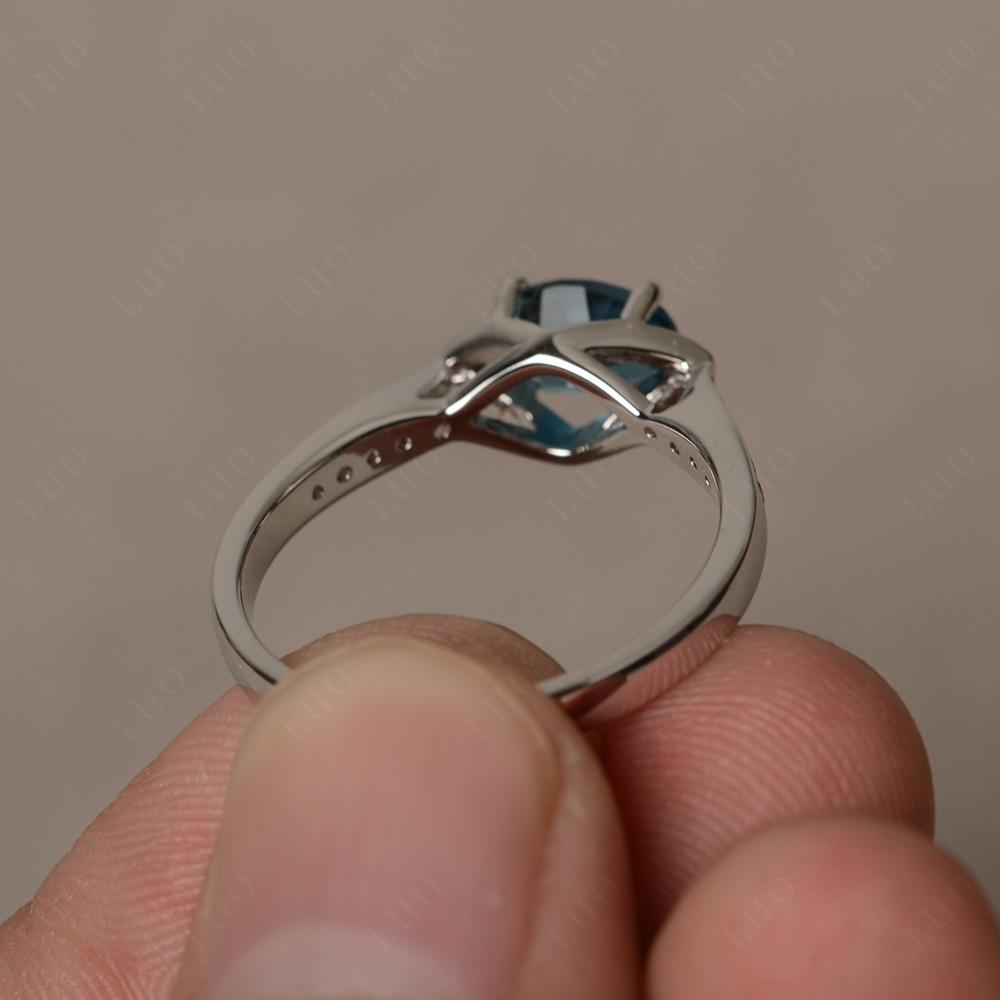 Petite Oval Horizontal London Blue Topaz Ring - LUO Jewelry