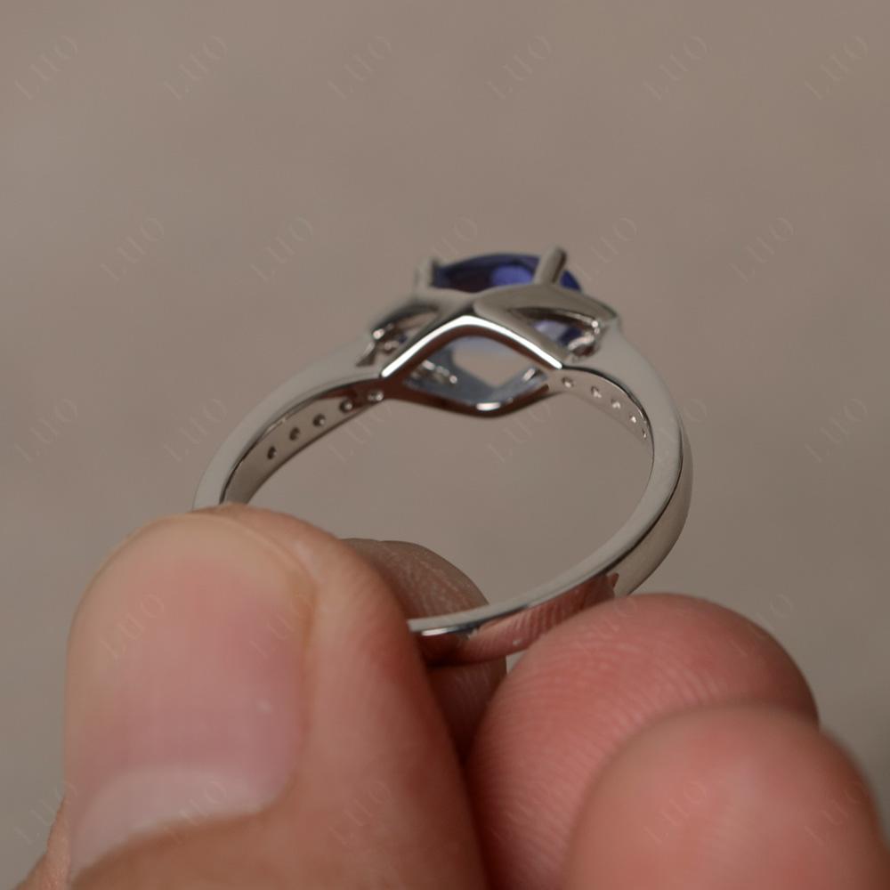 Petite Oval Horizontal Tanzanite Ring - LUO Jewelry