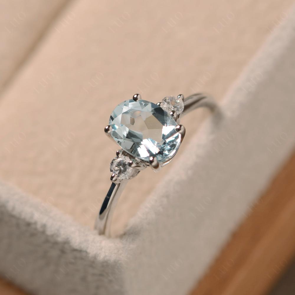 Simple Oval Cut Aquamarine Trilogy Ring - LUO Jewelry
