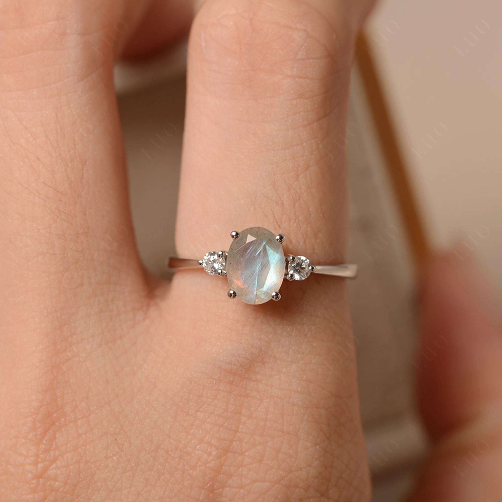 Simple Oval Cut Labradorite Trilogy Ring - LUO Jewelry