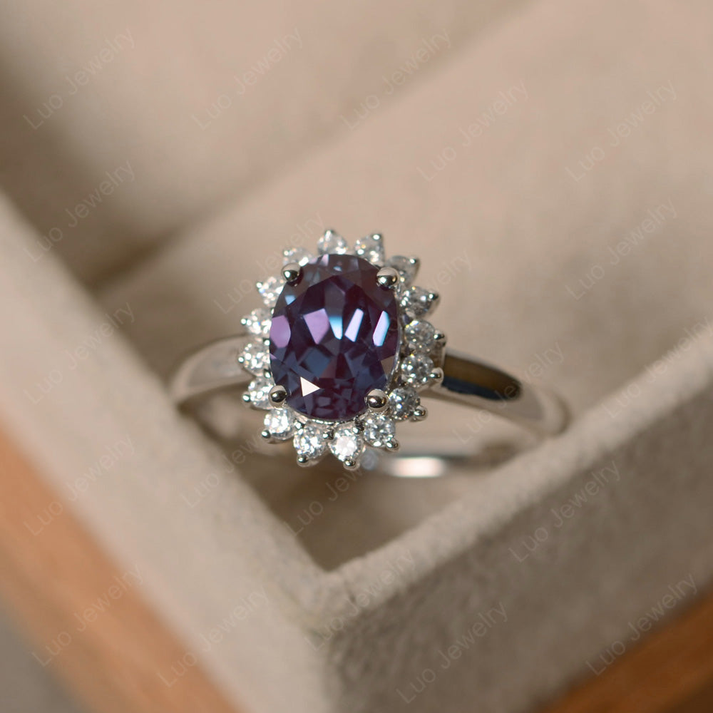 Oval Shape Alexandrite Halo Engagement Ring - LUO Jewelry