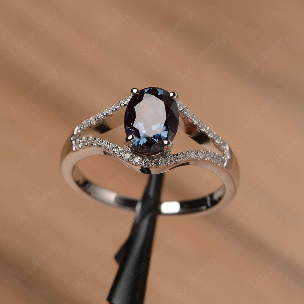 Oval Alexandrite Ring Split Shank Sterling Silver - LUO Jewelry