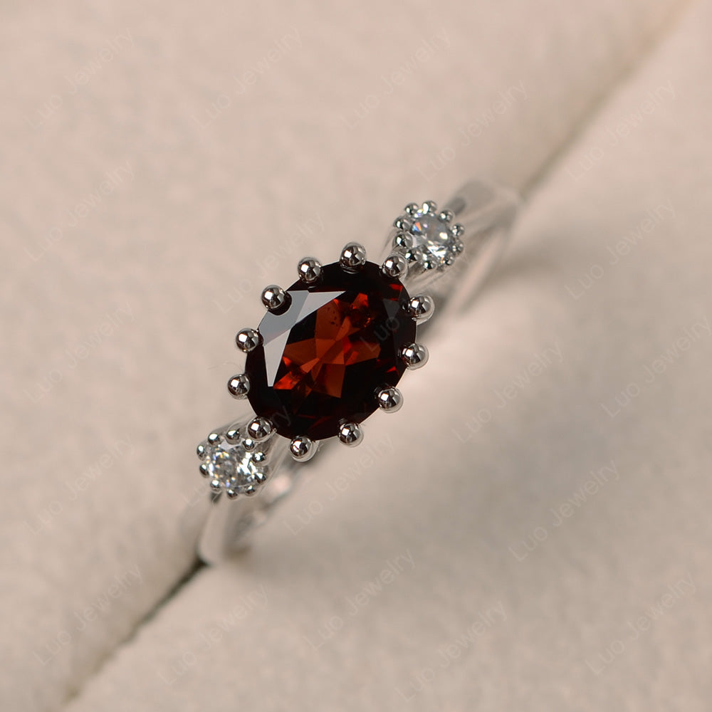 3 Stone Vintage Garnet Mothers Wedding Ring - LUO Jewelry