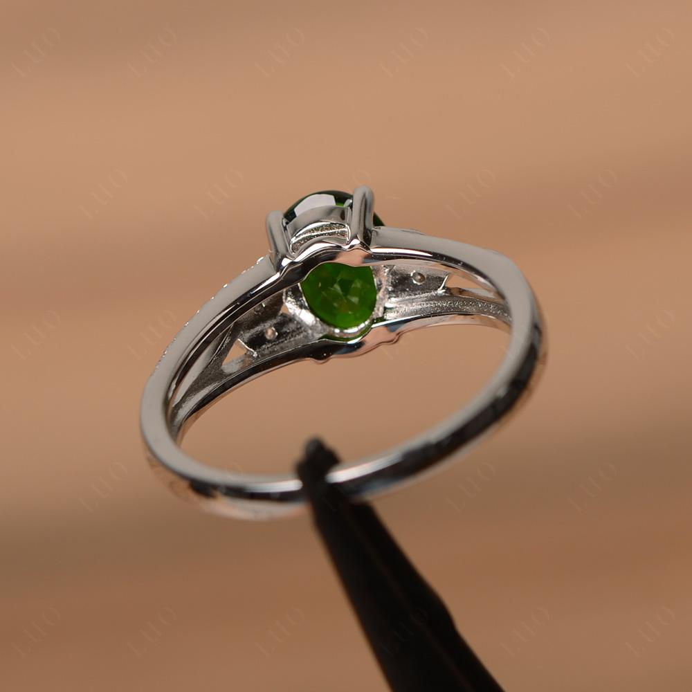 Vintage Oval Cut Diopside Engagement Ring - LUO Jewelry