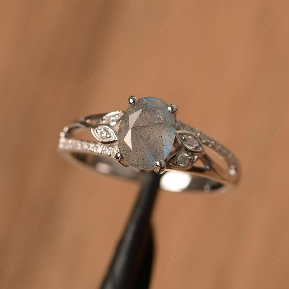 Vintage Oval Cut Labradorite Engagement Ring - LUO Jewelry