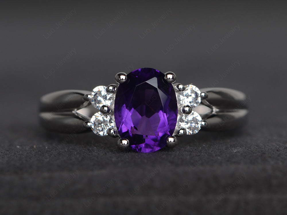 Oval Cut Amethyst Ring With Split Shank Gold - LUO Jewelry