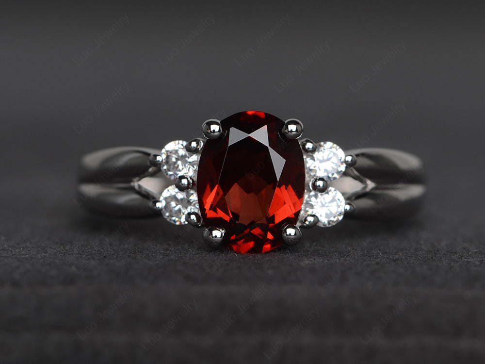 Oval Cut Garnet Ring With Split Shank Gold - LUO Jewelry