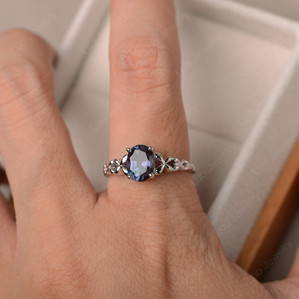 Vintage Alexandrite Solitaire Ring White Gold - LUO Jewelry