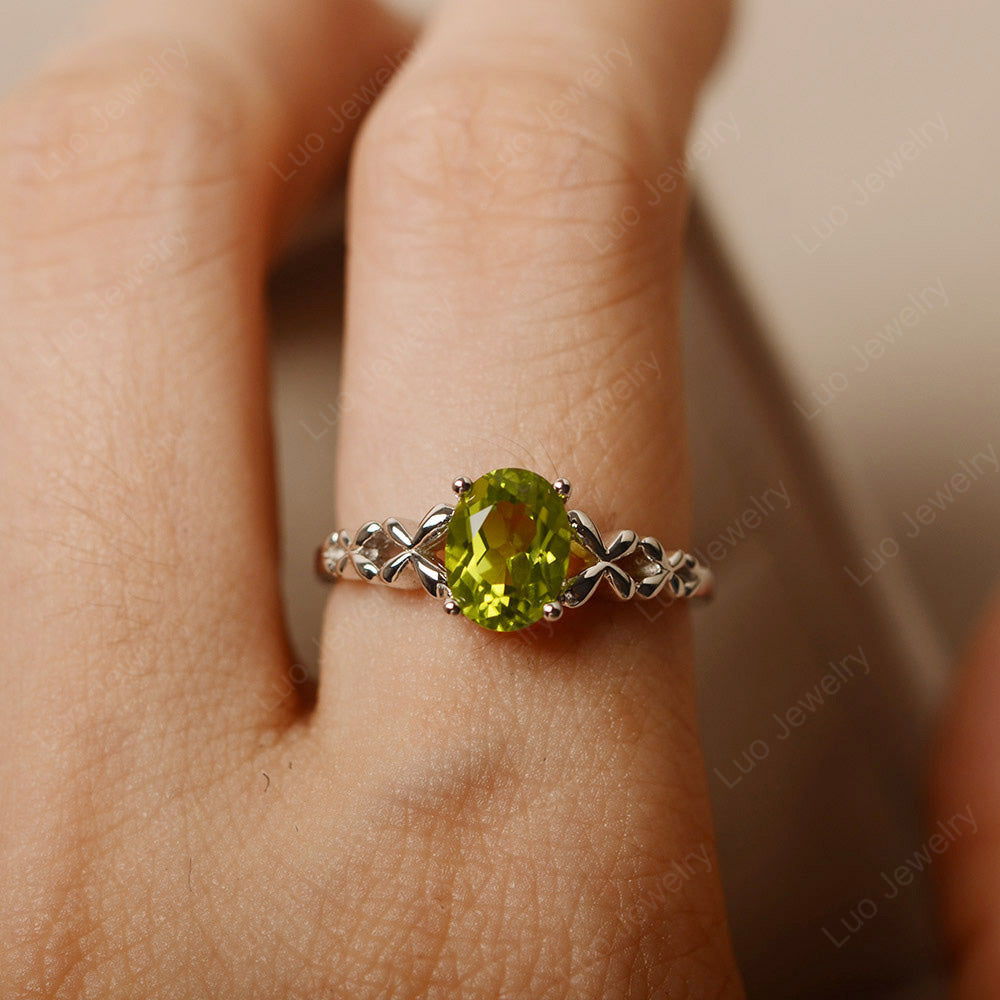 Vintage Peridot Solitaire Ring White Gold - LUO Jewelry