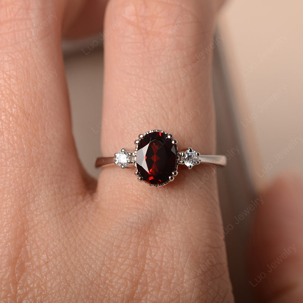 Vintage Oval Garnet Engagement Ring - LUO Jewelry