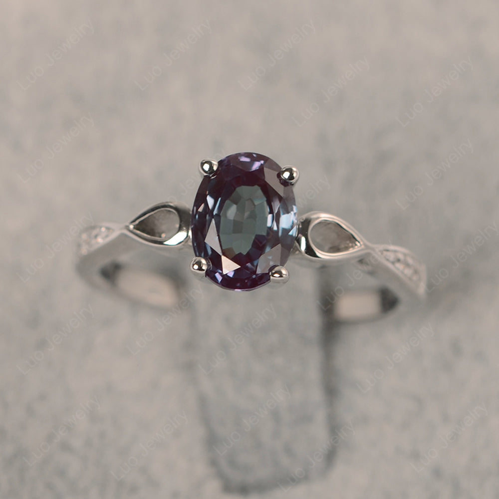 Oval Alexandrite Promise Ring Yellow Gold - LUO Jewelry